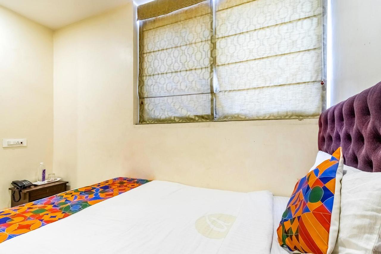 Fabhotel Astra Suites - Hsr Main Road Bangalore Buitenkant foto