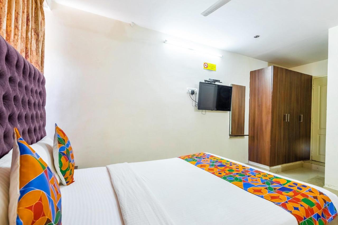 Fabhotel Astra Suites - Hsr Main Road Bangalore Buitenkant foto