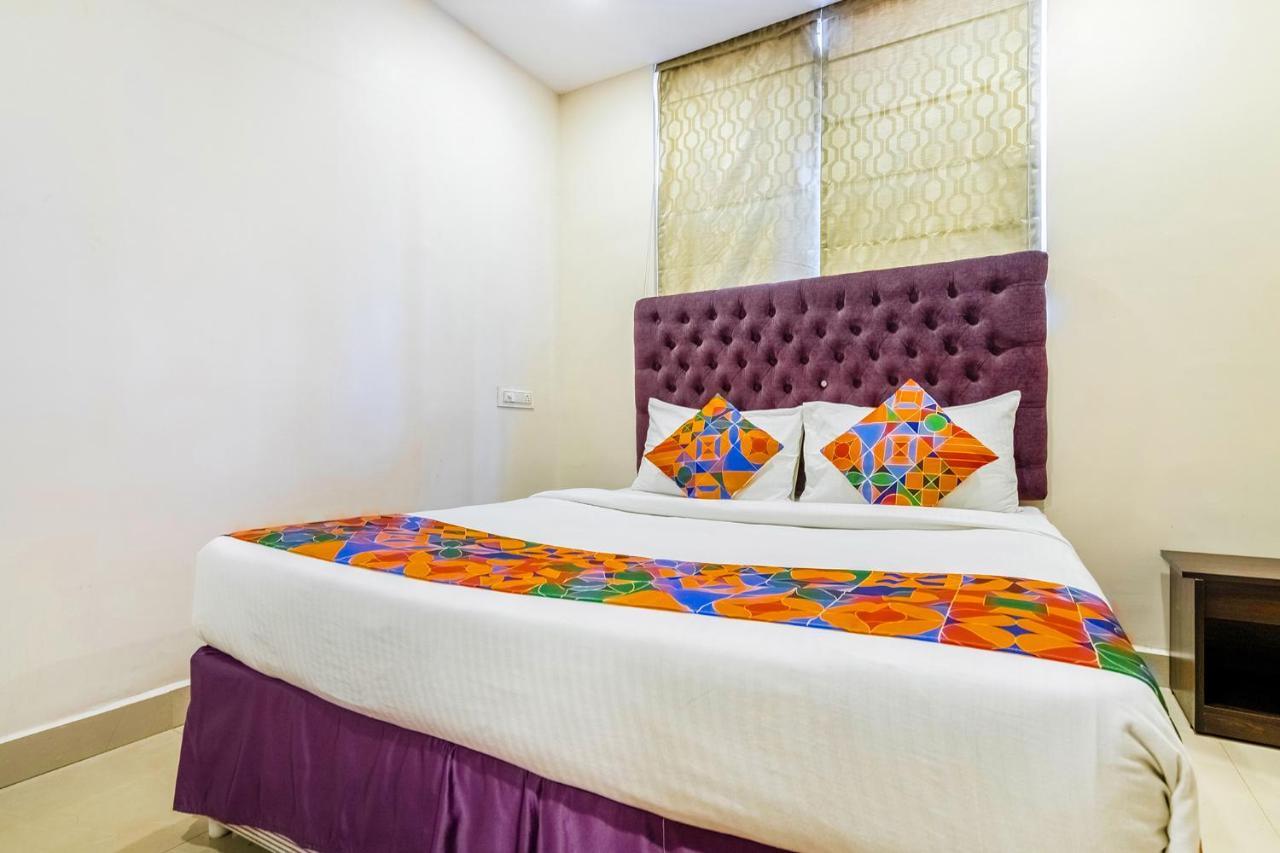 Fabhotel Astra Suites - Hsr Main Road Bangalore Buitenkant foto