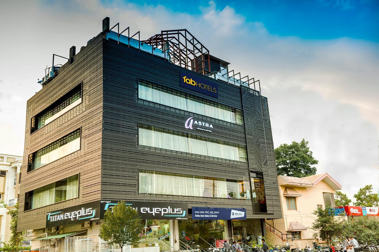 Fabhotel Astra Suites - Hsr Main Road Bangalore Buitenkant foto