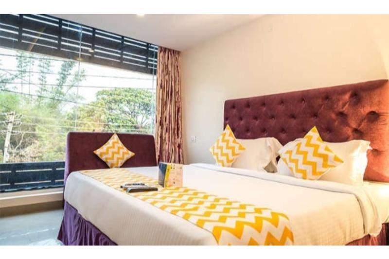 Fabhotel Astra Suites - Hsr Main Road Bangalore Buitenkant foto