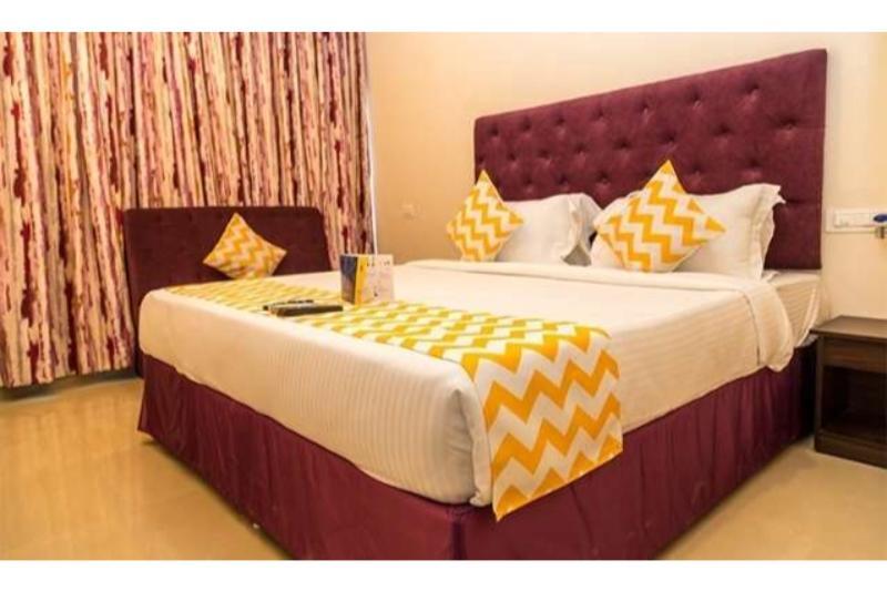 Fabhotel Astra Suites - Hsr Main Road Bangalore Buitenkant foto